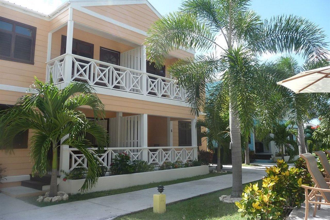 Buccaneer Beach Club Dickenson Bay エクステリア 写真