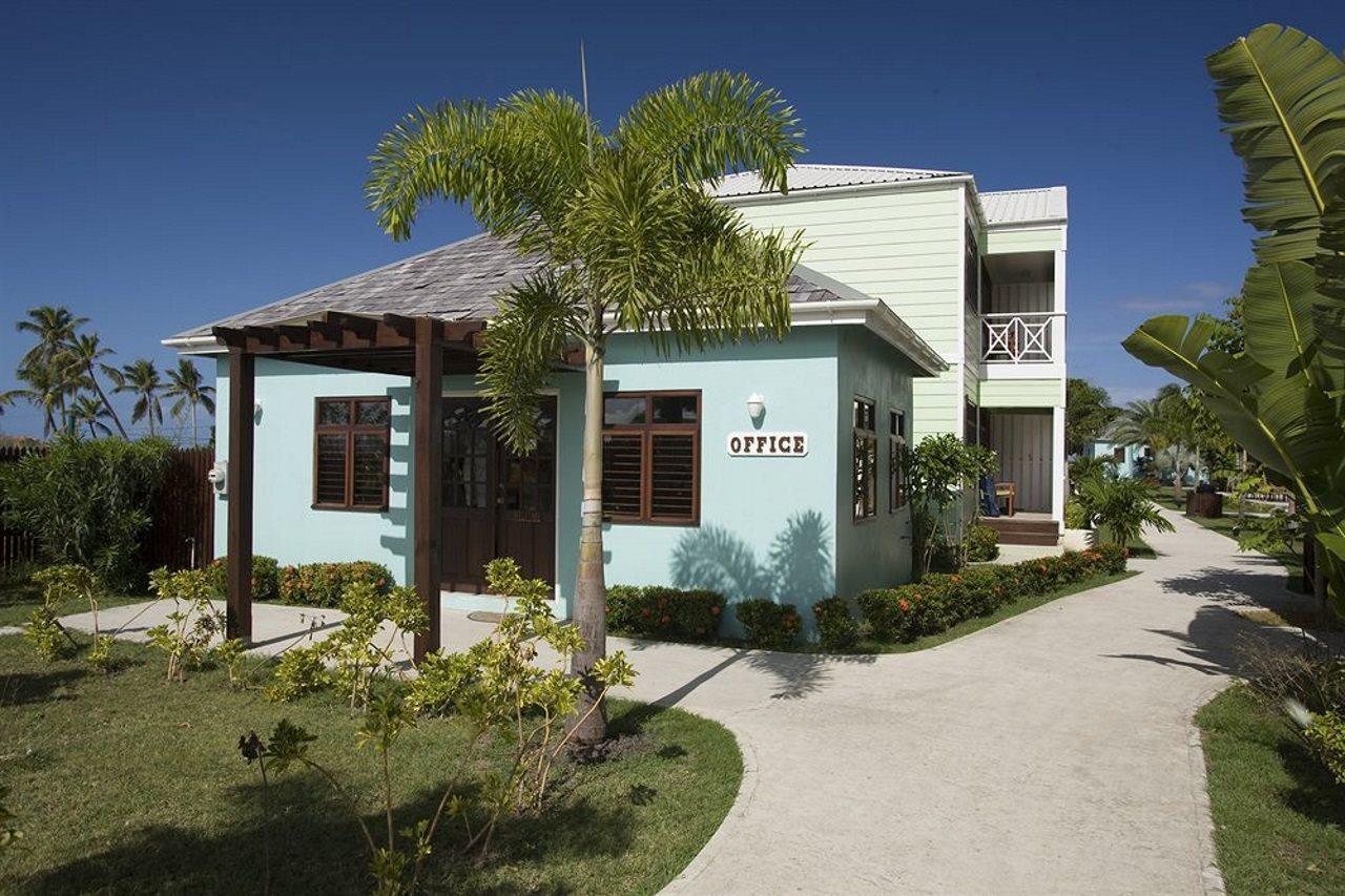 Buccaneer Beach Club Dickenson Bay エクステリア 写真