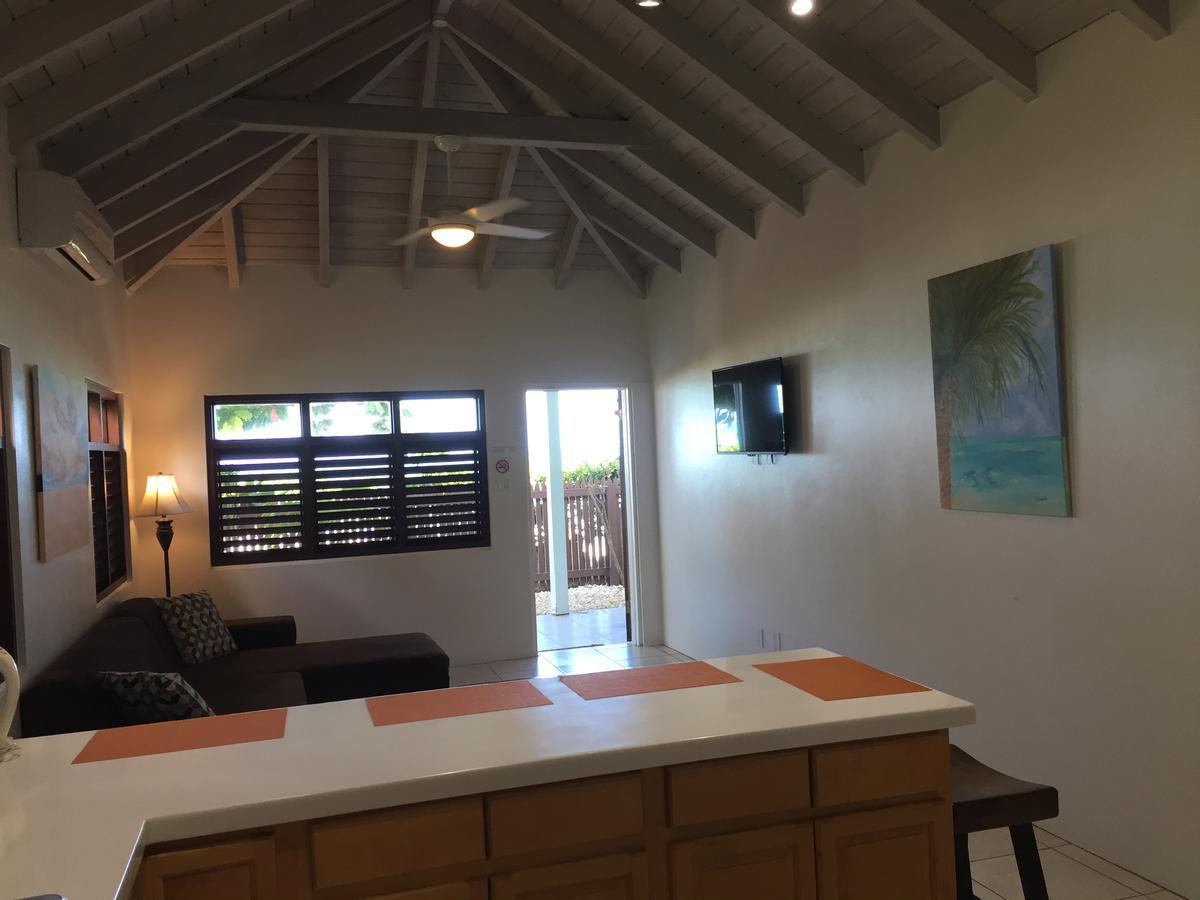 Buccaneer Beach Club Dickenson Bay エクステリア 写真